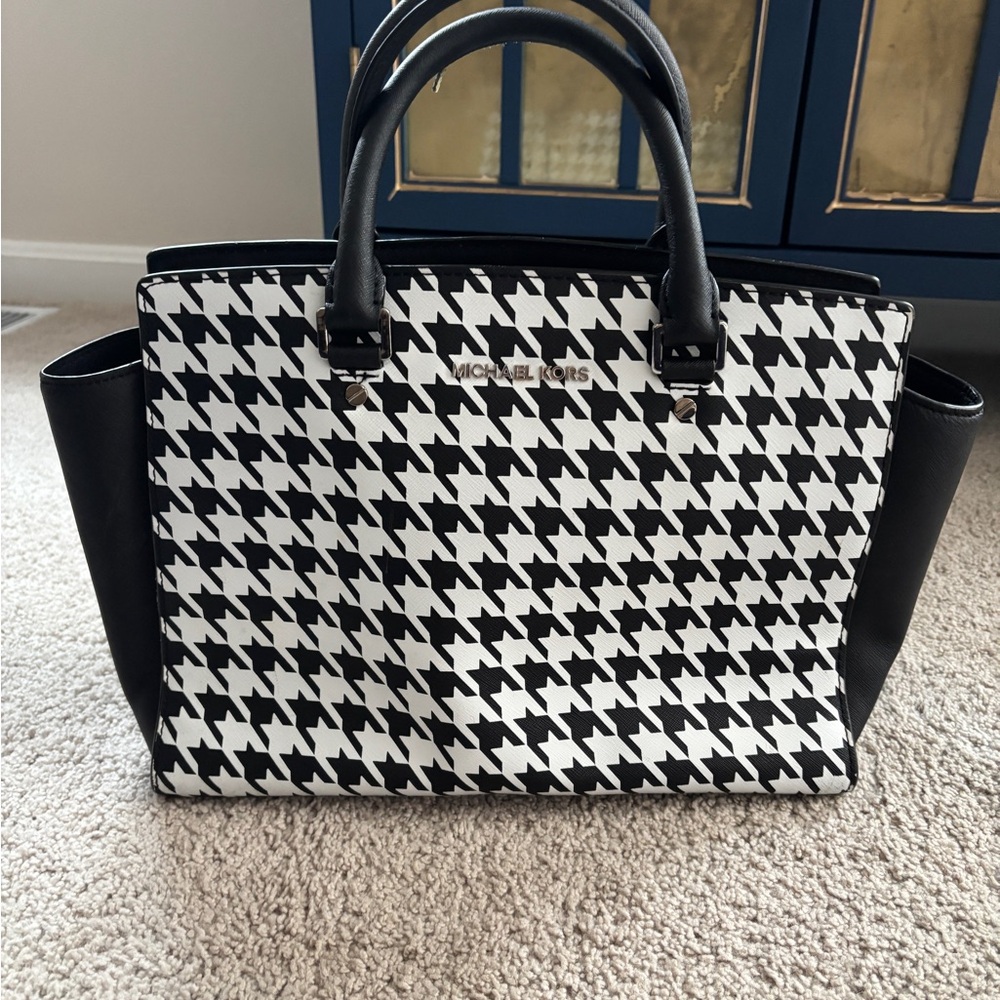 Michael Kors Black and White Houndstooth Satchel